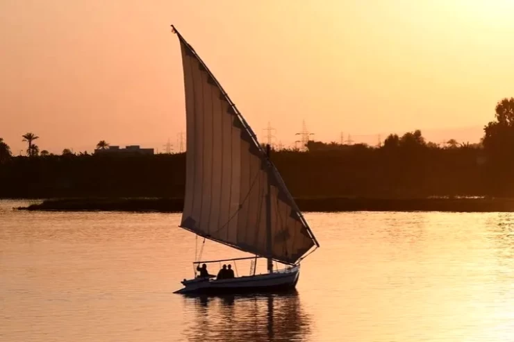 Tour di un giorno a Memphis e Dahshor da Port Said