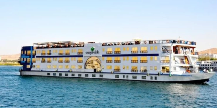 Mövenpick MS Royal Lotus Crucero por el Nilo de 5 días