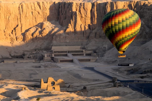 Crociera sul Nilo con la MS Semiramis da Luxor