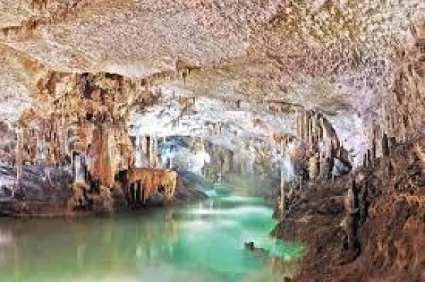 Incredibile tour alla Grotta di Jeita, Harissa e Byblos