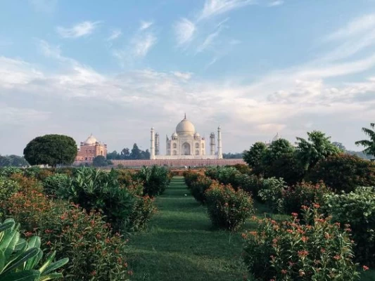 Excursión de un día al Taj Mahal en el tren Gatimaan Express