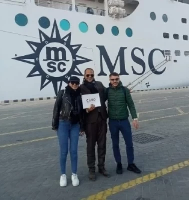 Le navire de croisière MSC Splendida fait escale dans le port de Sokhna