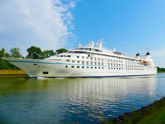 Star Legend Cruise Stops in Safaga Port