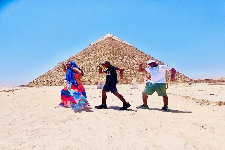 Tour di un giorno della torre del Cairo e delle piramidi da Port Said.